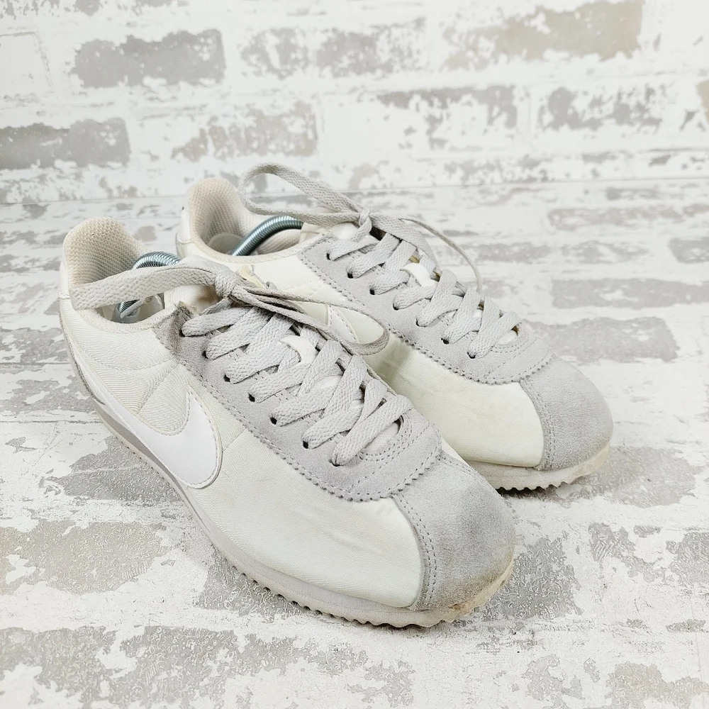 Nike ACG Womens Green Gray Synthetic Trainer Lace Up Athleisure Sneakers T399